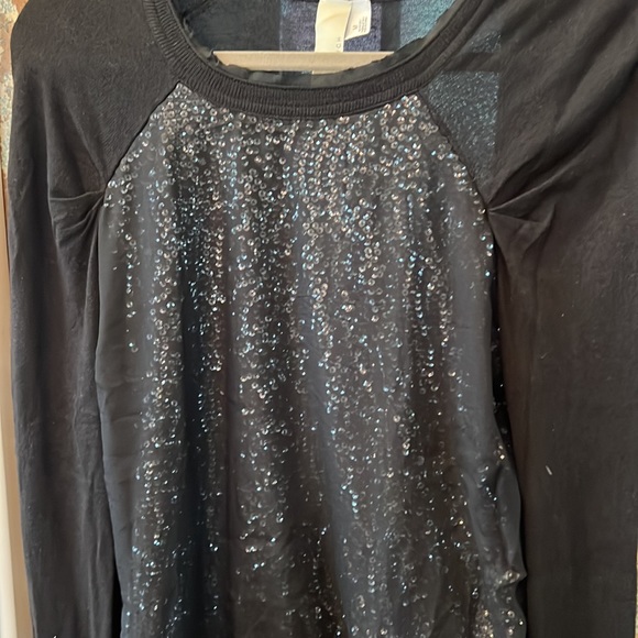 2b Rych Sequin Sweater - Picture 2 of 4
